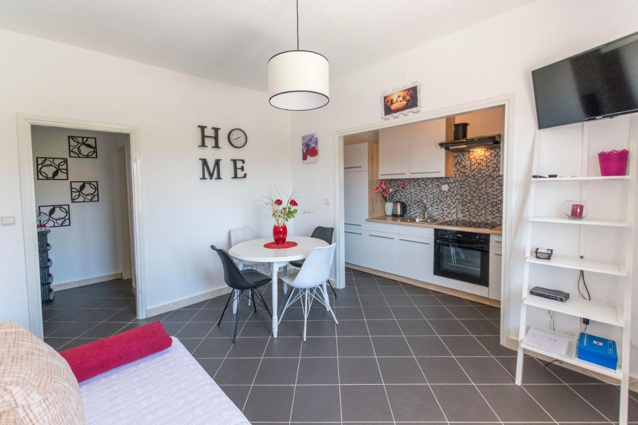 Apartments Zmika Primošten Dış mekan fotoğraf