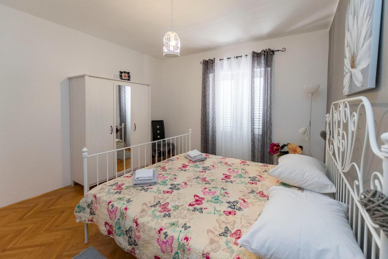 Apartments Zmika Primošten Dış mekan fotoğraf