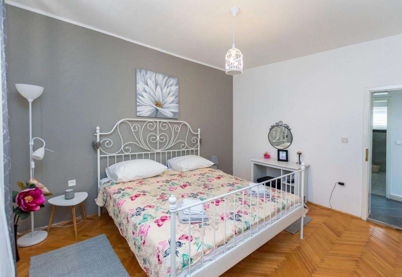 Apartments Zmika Primošten Dış mekan fotoğraf